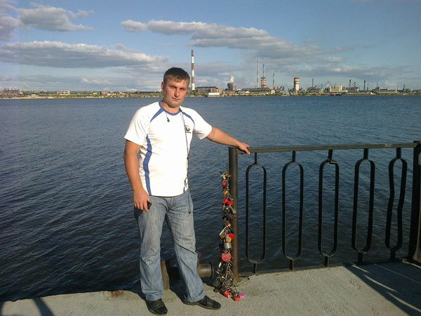 Александр Дмитриенко