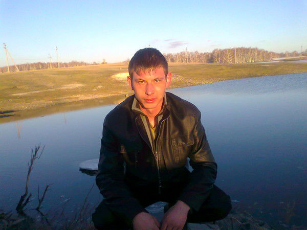 Андрей Глухов