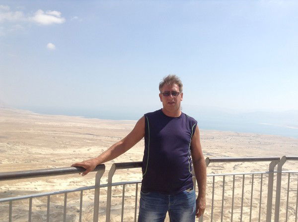 Неизвестно Неизвестно