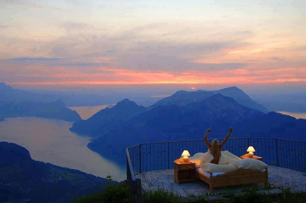 Анора Дюсембаева