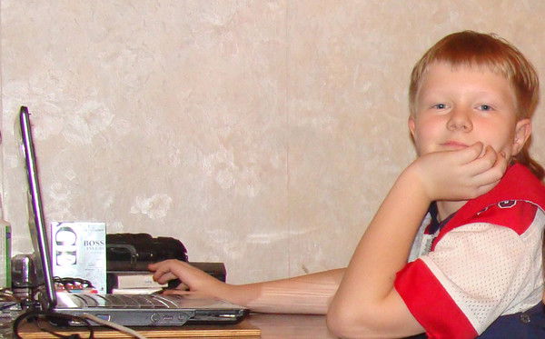 Роман Снежков