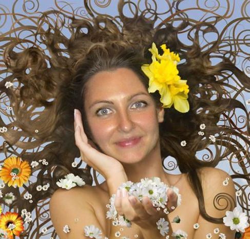 Юлия Николаева