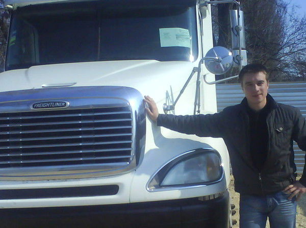 Артем Сафронов