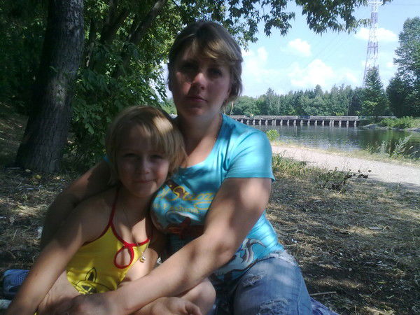 Нина Попова