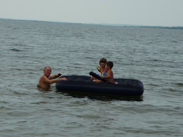 Владимир Макаров