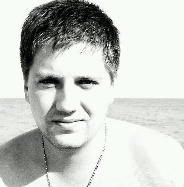 Евгений Дулгер