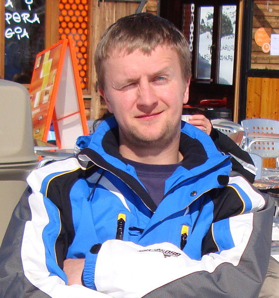 Евгений Антонов