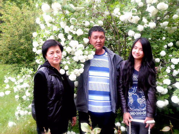 Айнура Медетбекова