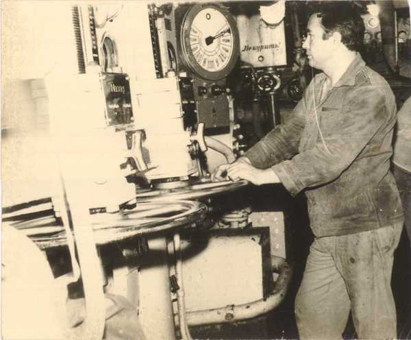 Леонид Тюленев