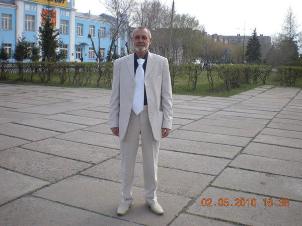 Алексей Ушаков