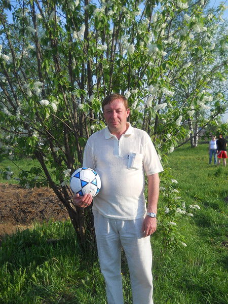 Валентин Аникеенко