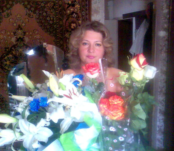 Елена Симонова