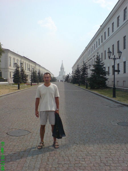 Ростислав Рой