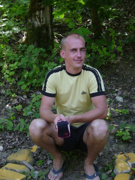 Артем Максимков