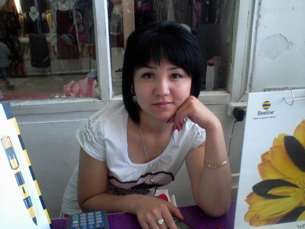 Жанар Жанар