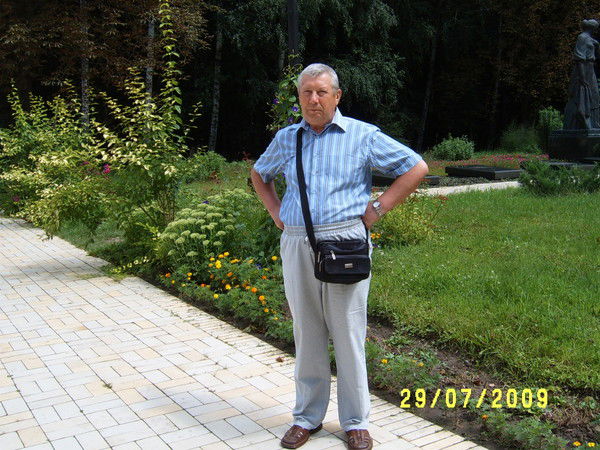 Владимир Захватаев