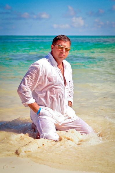 Евгений П...