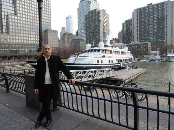 Aлександр Зенюк