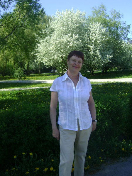 Лариса Ватолина