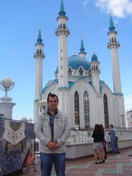 Денис Братчик