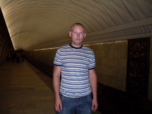 Олег Околелов