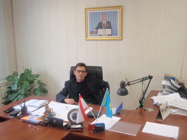 Абай Тулегенов