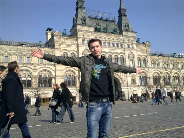 Усман Назиров