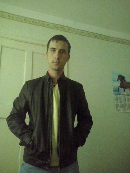 Максим Давыдов