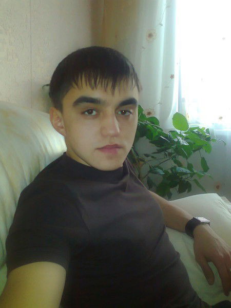 Денис Ульмескулов