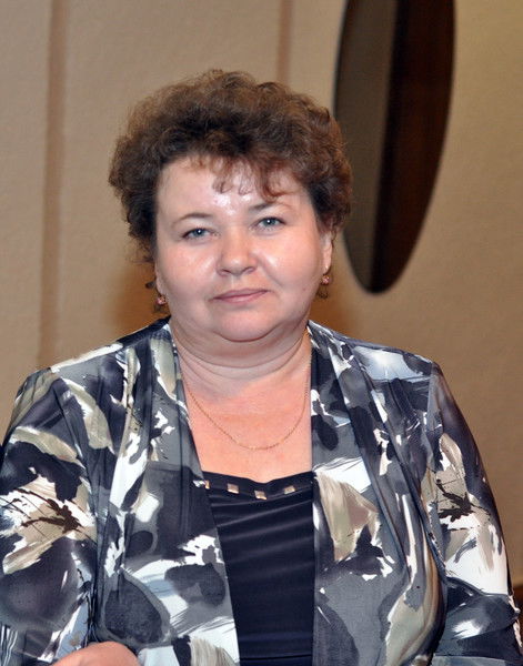 Людмила Попова