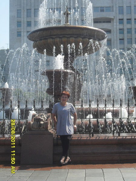 Света Попова