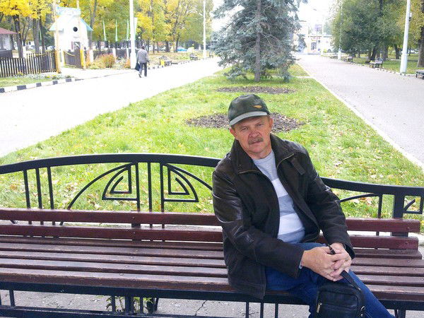 Александр Белоусов