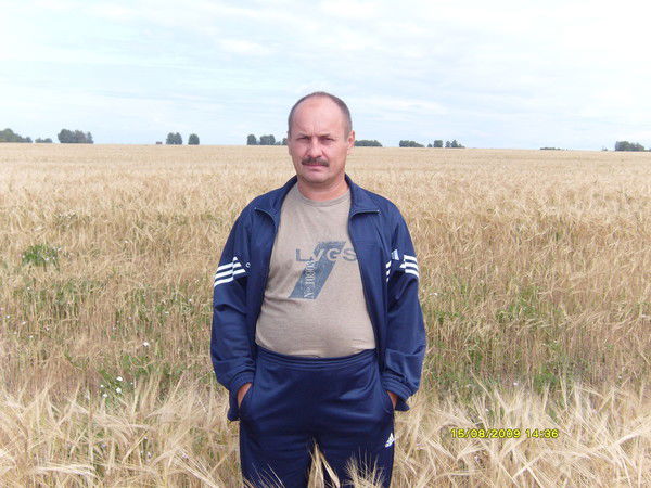 Владимир Захаров