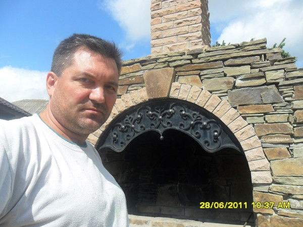 Игорь Халюков