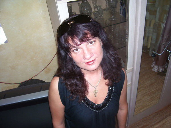 Елена Холодова