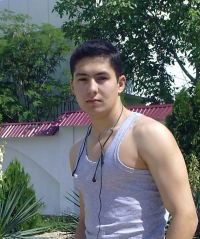 Руслан Халилов