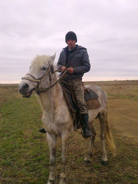 Андрей Попов