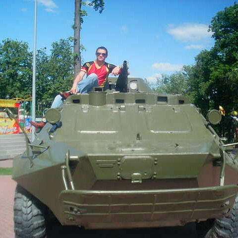 Дмитрий Кучеренко