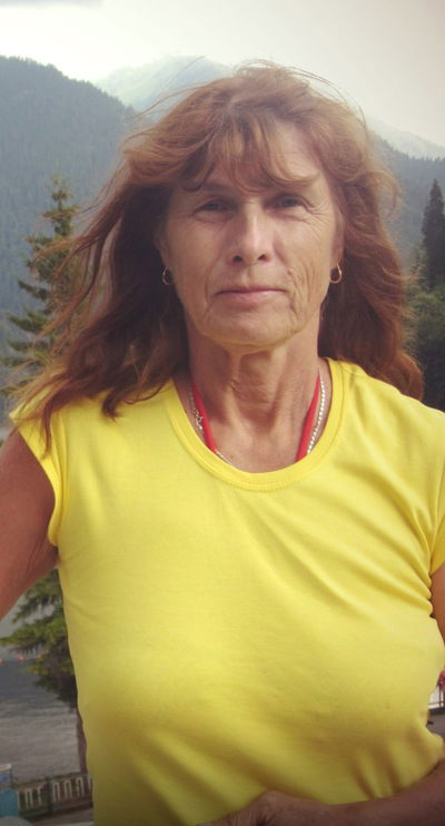 Лариса Коряковцева