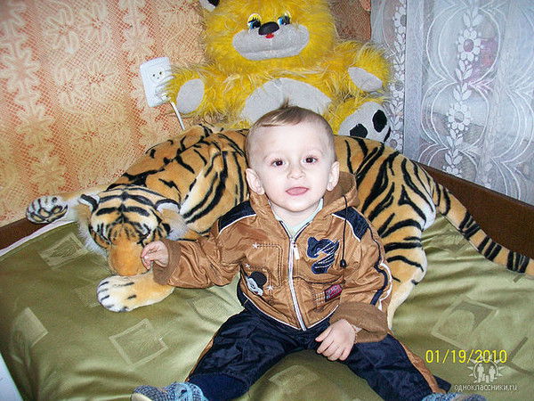 Оленька Денис