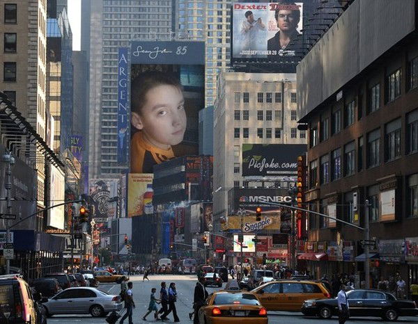 Руслан Сулейманов