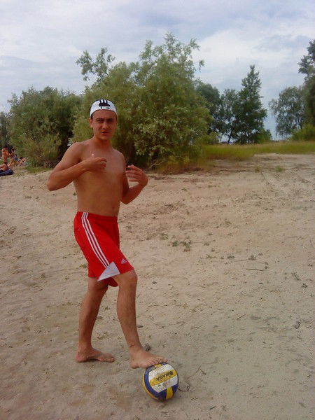 Виталий Травин