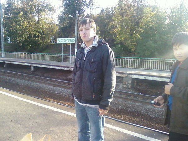 Андрей Антонов