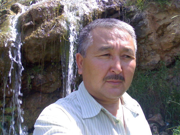 Мухидин Жумабеков