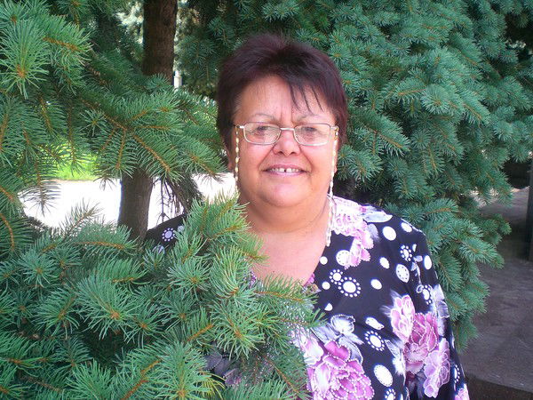 Галина Попова