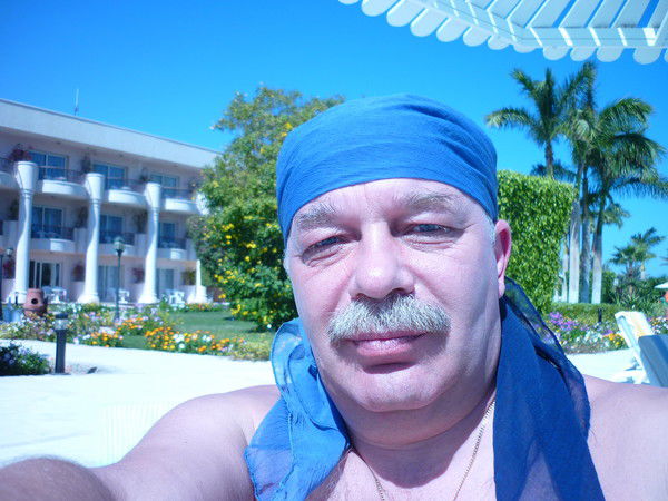 Сергей Буряков