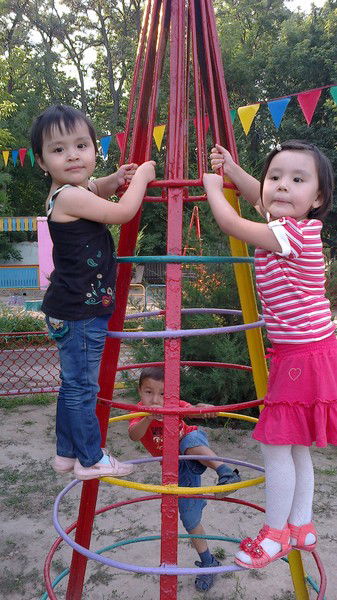 Данияр Толыбаев