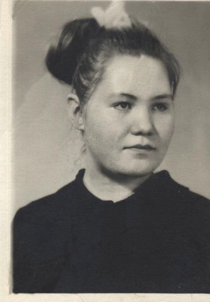 Галина Золотова