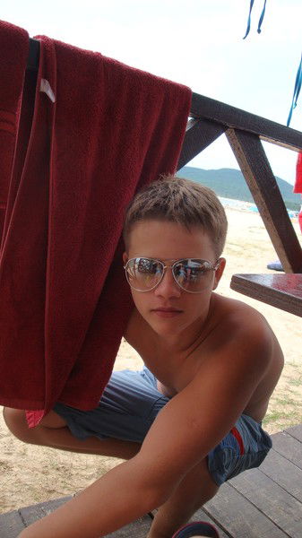 Александр Анохин