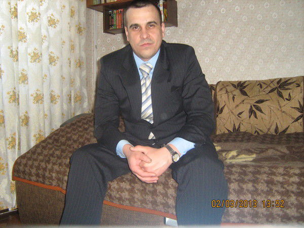 Александр Костеш